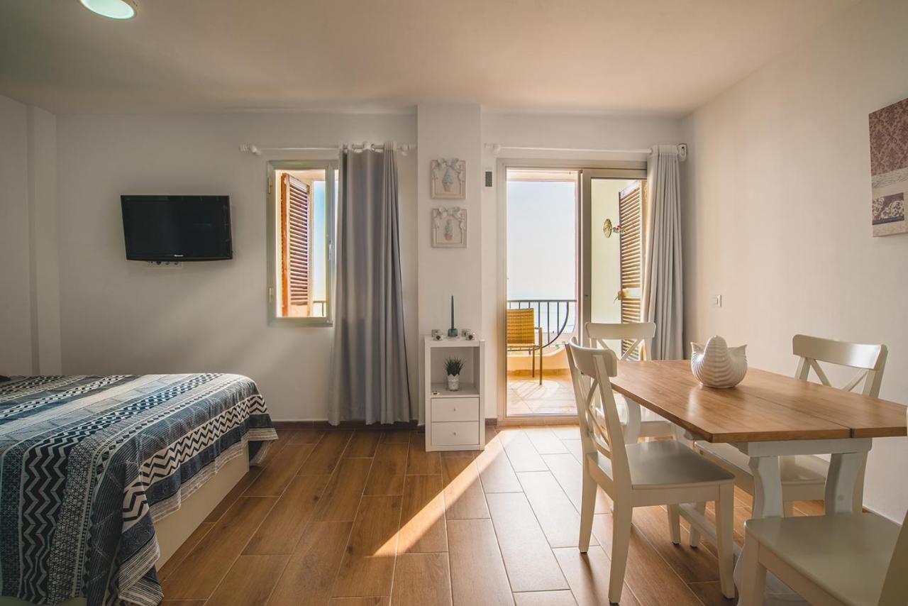 Ampuries Delta Apartment Empuriabrava Exterior photo