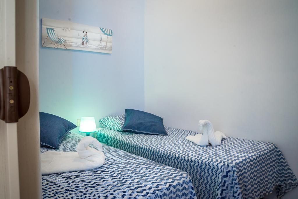 Ampuries Delta Apartment Empuriabrava Exterior photo